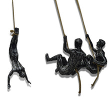 Load image into Gallery viewer, Creative Retro Industrial Style Sport Man Rock Climbing Decoration Pendant Statue Wall Bar Cafe Living Room Home Decor D029